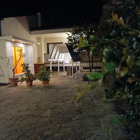 Suittina, Exclusive - Wellness - Living *